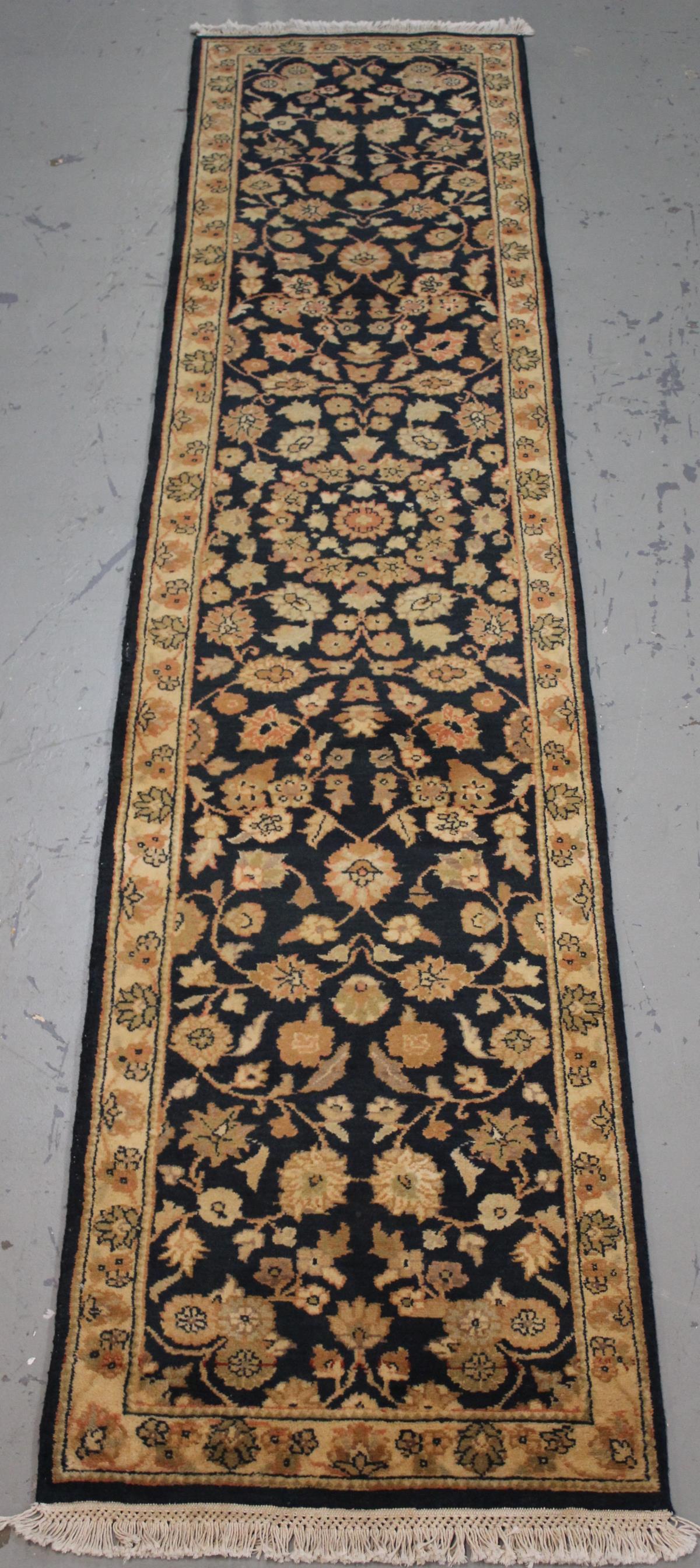 Handmade Indo Agra Runner 2.6x12.0 (1 of 7)