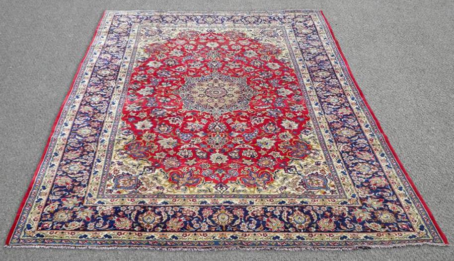 Semi Antique Persian Najafabad 13.6x9.11: Handmade Semi Antique Persian Najafabad rug. Made of fine quality baby lamb's wool pile on cotton foundation, all natural vegetable dye. Size 13.6x9.11 feet. Hand woven in Najafabad, Iran. The approxi