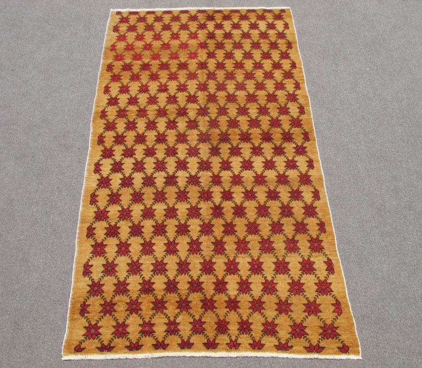 Lovely Nice Colors Handmade Semi Antique Turkish Konya (1 of 5)