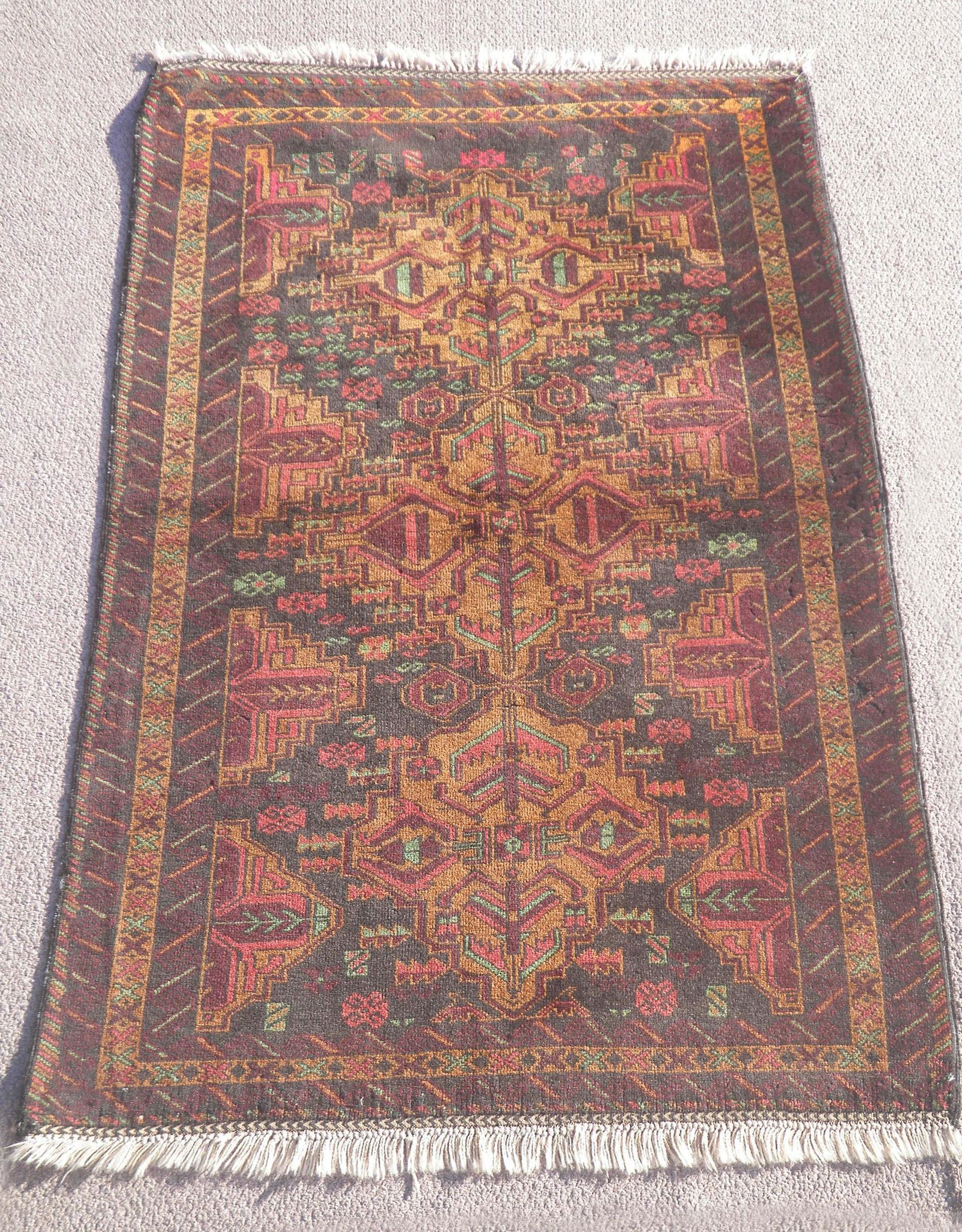 Handmade Persian Balouch 3.9x5.10 (1 of 5)