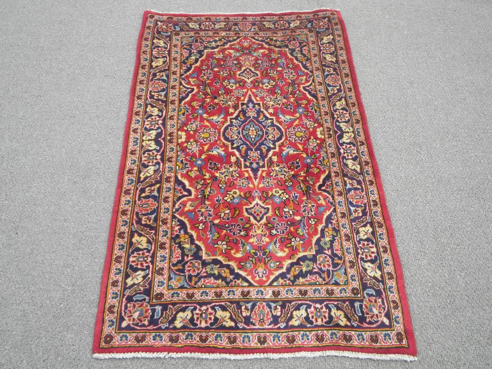 Semi Antique Persian Kashan 3.1x5.1: Handmade Semi Antique Persian Kashan rug. Size 3.1x5.1 feet, made of fine quality baby lamb's wool pile on cotton foundation, all natural vegetable dye, a captivating and highly detailed allover flora