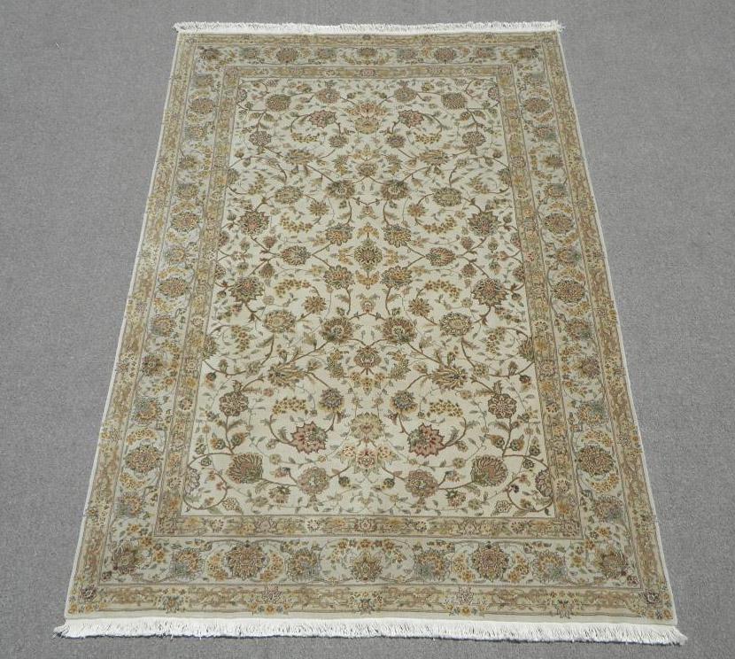 Silk Highlighted Tabriz Design 5.9x8.9 (1 of 5)