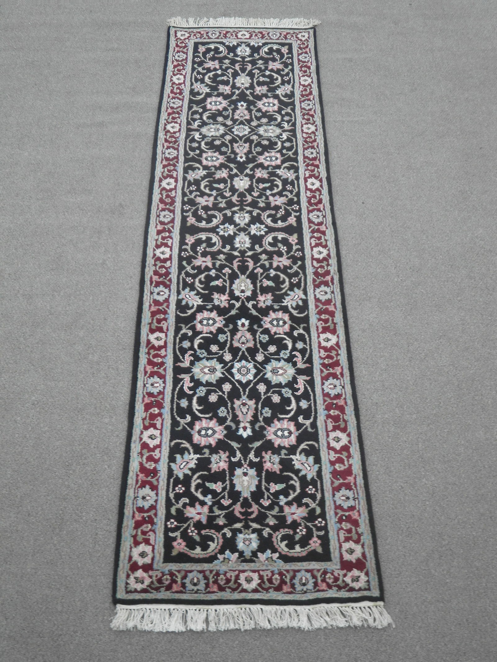 Handmade Kashan Design Runner 2.8x10.4 (1 of 6)