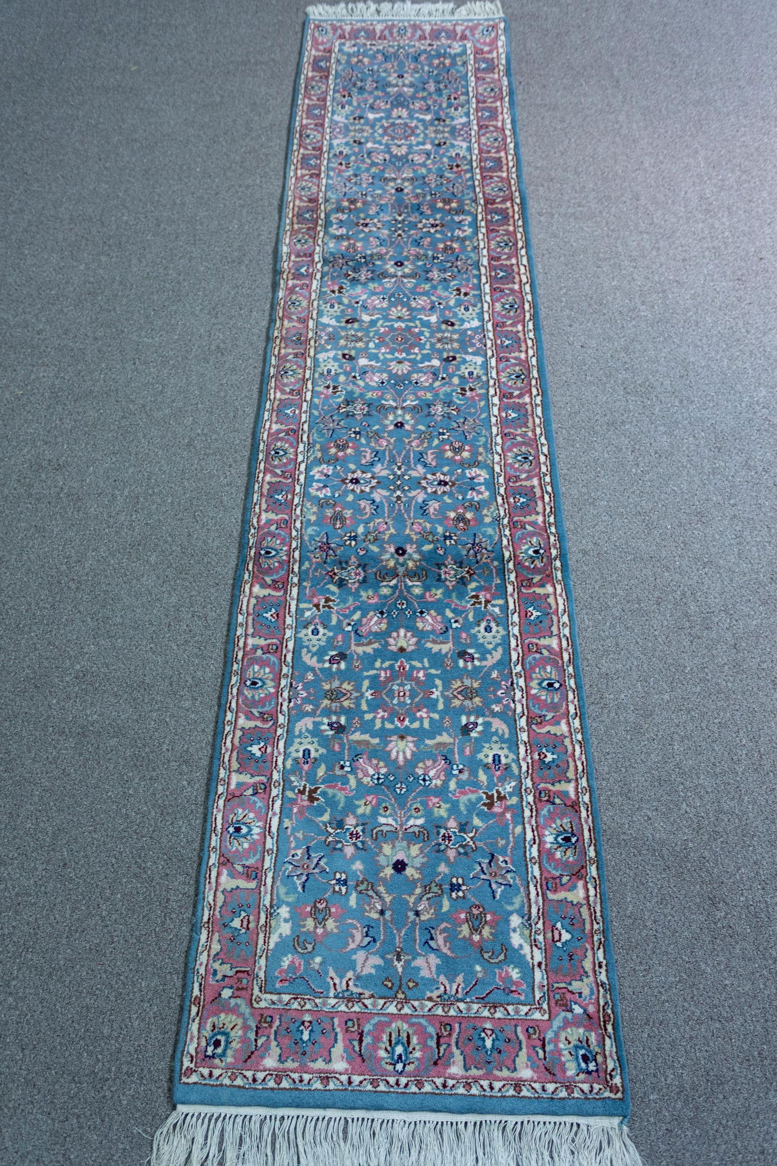 Handmade Indo Kashan Design 2.8x11.10 (1 of 5)