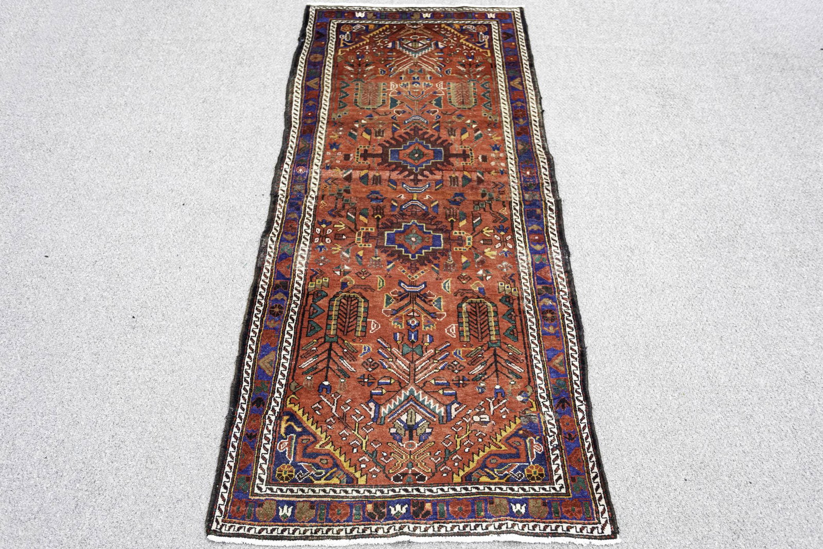 Handmade Persian Tosirkan 3.4x7.8: Handmade Persian Tosirkan Rug. Size 3.4x7.8 ft., made of high quality wool pile on cotton foundation, incorporating Tosirkan design/pattern and finished off beautifully with an intricately done floral