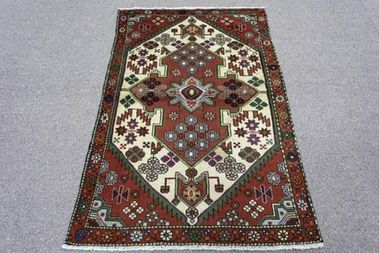 Handmade Persian Saveh 3.7x5.2