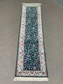 Handmade Wool/Silk English Design 2.6x10.0