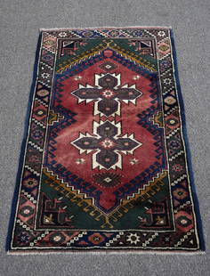 Handmade Turkish 2.6x3.11: Handmade Turkish Rug. Size 2.6x3.11 ft., made of quality wool pile on cotton foundation, finished off beautifully with a floral borders. Hand woven in Turkey.