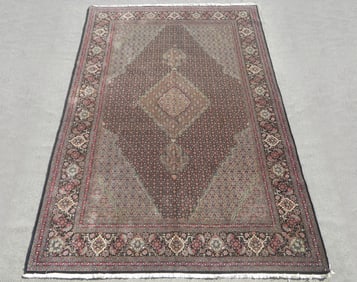 Highlighted Silk Tabriz Mahi Design 7.0x10.5