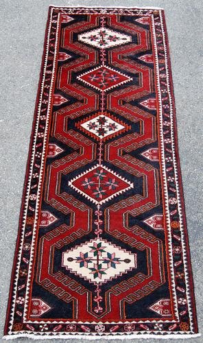 GORGEOUS HANDMADE PERSIAN HAMEDAN RUNNER (1 of 4)