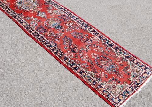 Simply Beautiful Fine Quality Persian Heriz Runner (1 of 5)