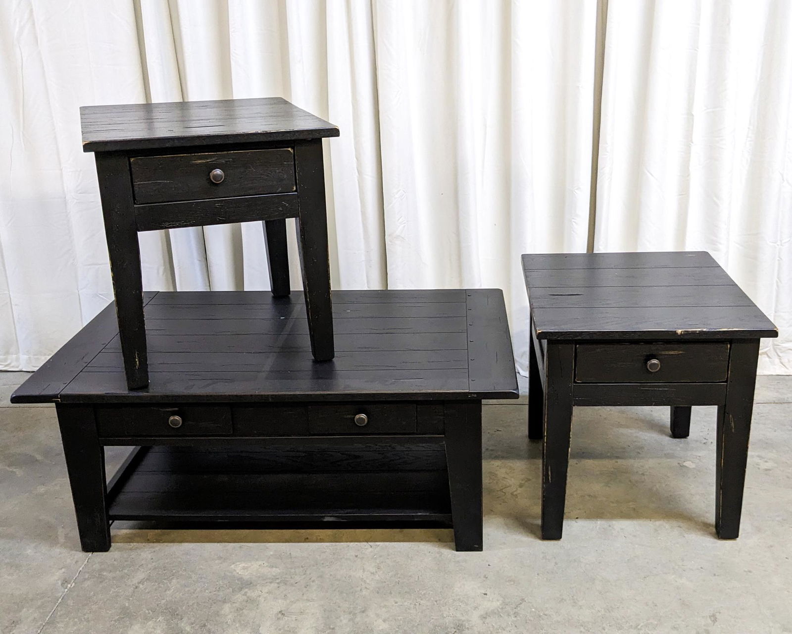 Broyhill "attic Heirlooms" Collection Coffee Table And Pair Of End