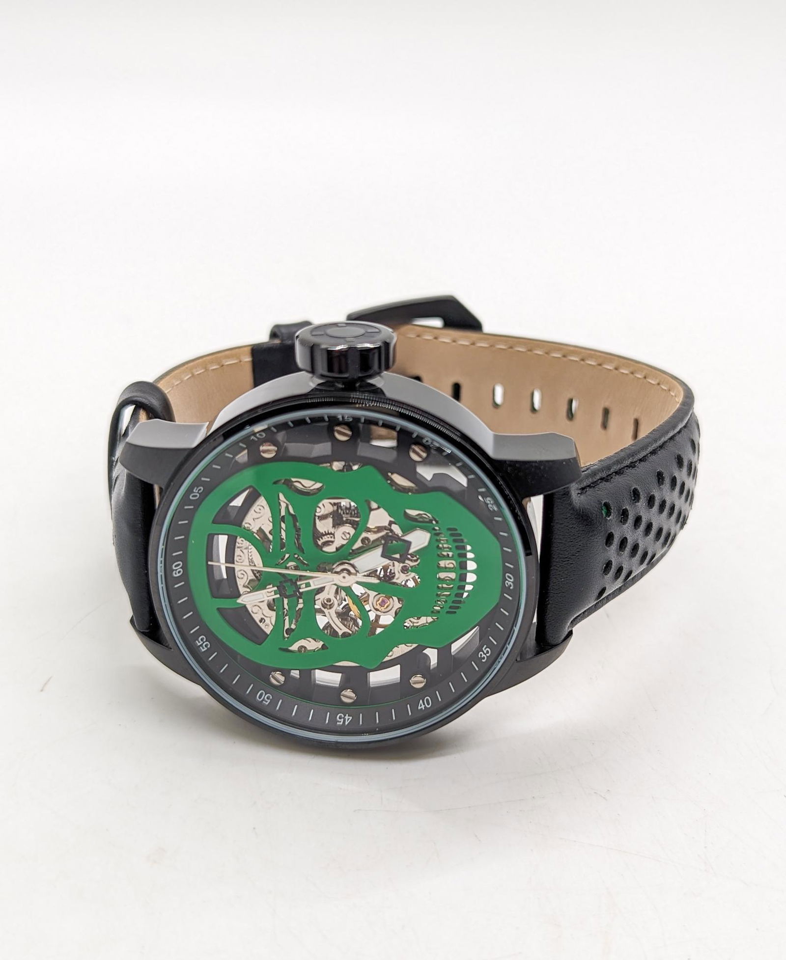 Invicta SI Rally Men's Watch: Invicta SI Rally Men's Watch, model 19717, mechanical movement, leather band Literature Brooks Auction is not responsible for outbids. Questions? Call the office at (856) 694-2960 or email us directl