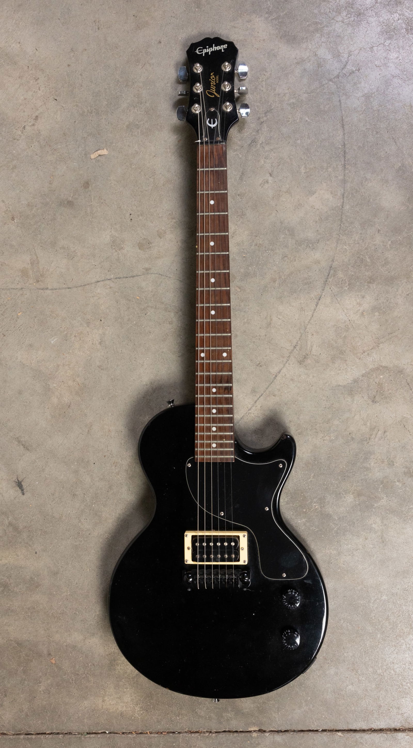 Epiphone Junior Electric Guitar (1 of 5)