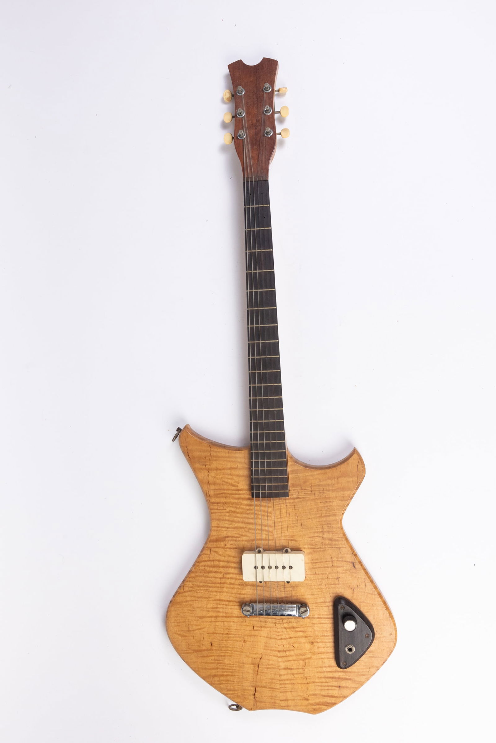 Wooden Vintage Electric Guitar: Wooden Vintage Electric Guitar