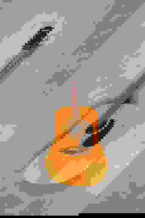 Vintage Epiphone Acoustic Guitar Auction