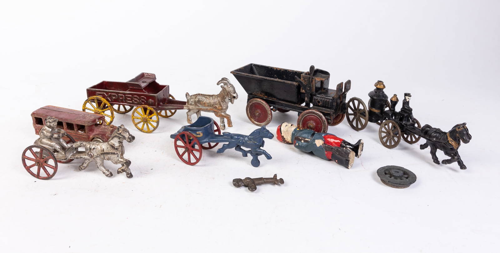 Vintage Cast Iron Vehicles Auction