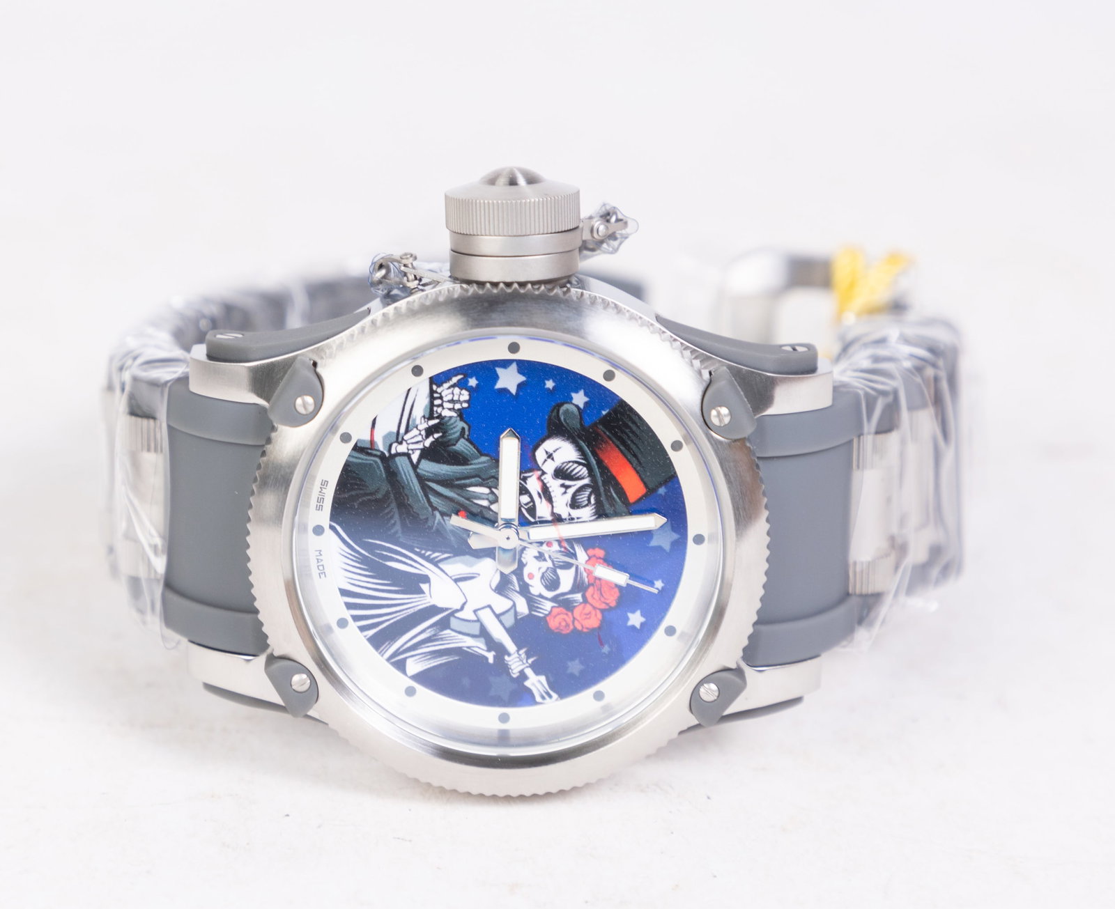 Invicta Artist Men's Watch: Invicta Artist Men's Watch, model #16208, stainless steel, plastic, and silicone, Swiss Quartz movement, 100m water resistance Size 6" x 6" x 6" Literature Brooks Auction is not responsible for outbi