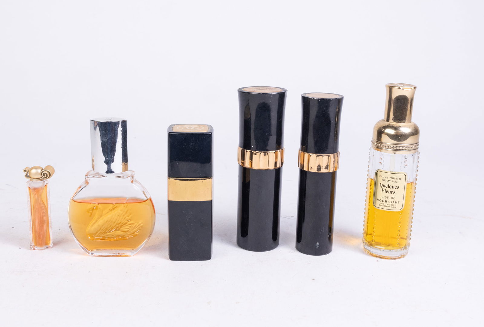 Vintage Luxury Perfumes: Vintage Luxury Perfumes: Givenchy - Chanel - Lanvin - and more Size 6" x 2" Literature Brooks Auction is not responsible for outbids. Questions? Call the office at (856) 694-2960 or email us directl