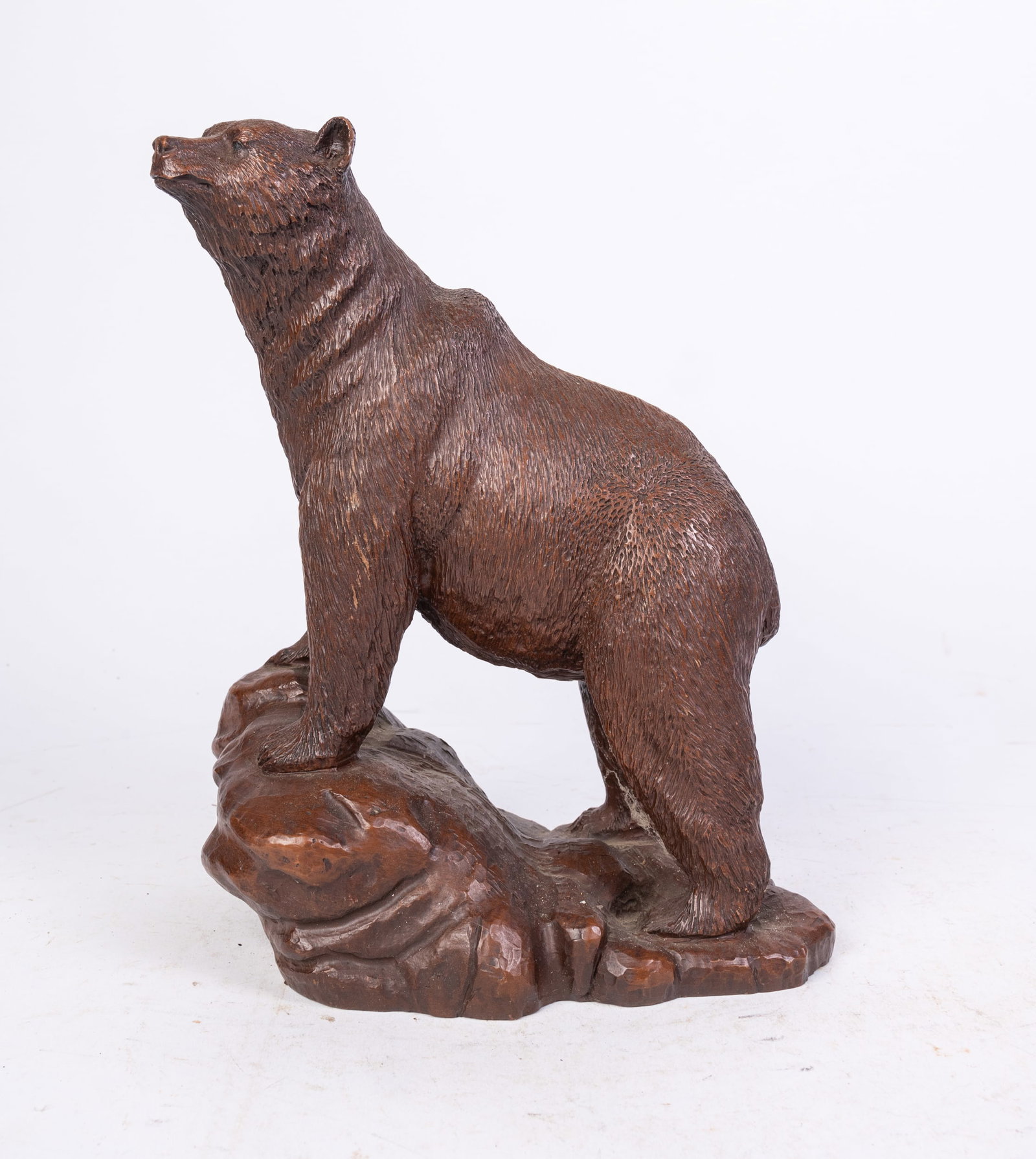 Carved Wooden Handcrafted Red Mill Sculpture: Carved Wooden Handcrafted Red Mill Sculpture, dated 1988 Size 13" x 10" x 6" Literature Brooks Auction is not responsible for outbids. Questions? Call the office at (856) 694-2960 or email us direct