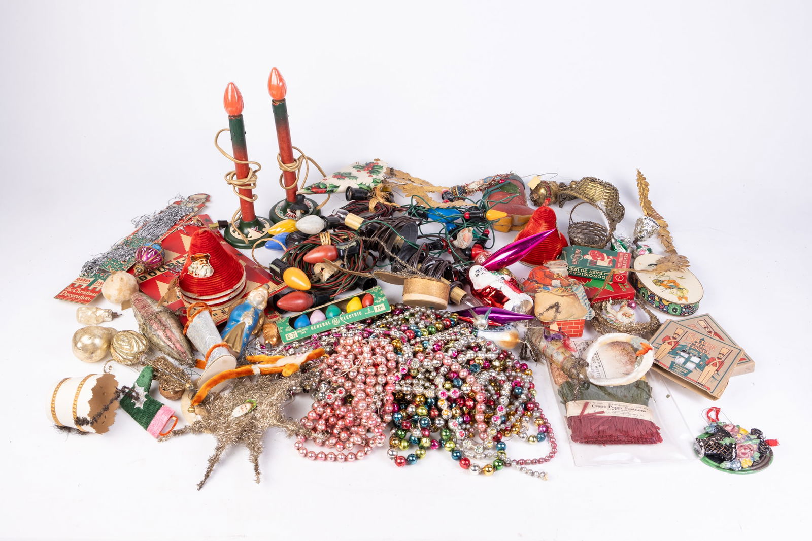 Vintage Christmas Tree Decorations (1 of 8)