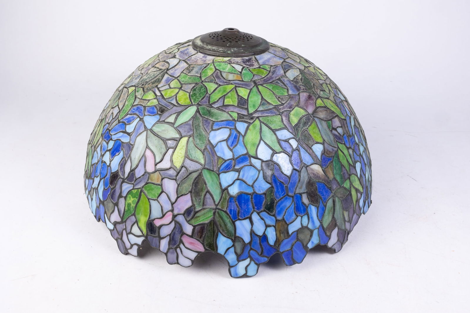 Large Leaded Slag Glass Lamp Shade: Large Leaded Slag Glass Lamp Shade Size 10" x 18" Literature Brooks Auction is not responsible for outbids. Questions? Call the office at (856) 694-2960 or email us directly at info@brooks.auction.<