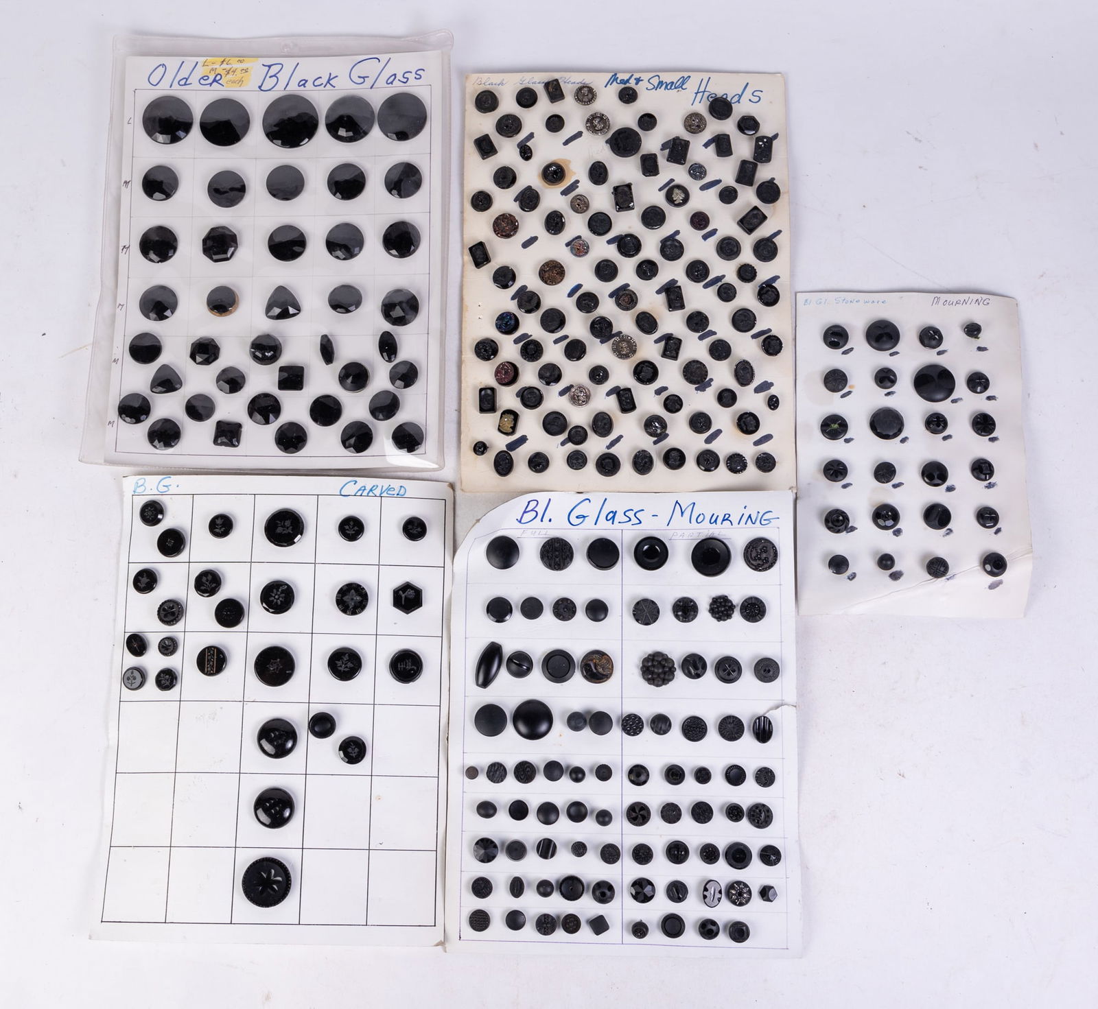 Assorted Vintage Black Glass Buttons (1 of 7)