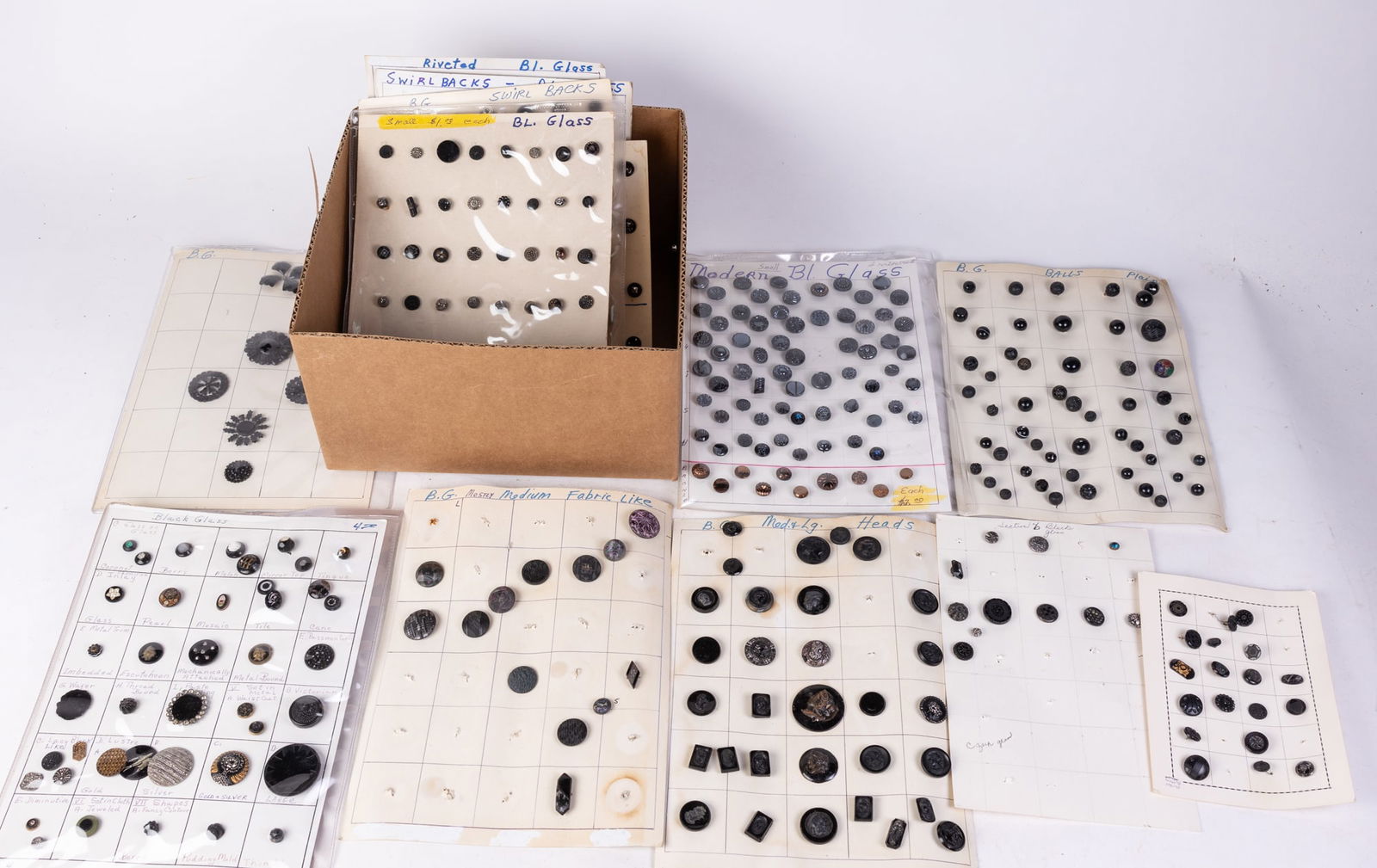 Assorted Vintage Black Glass Buttons (1 of 9)