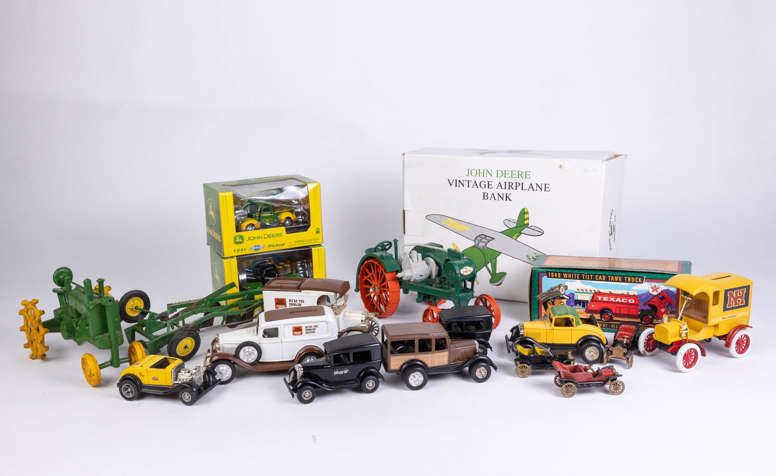 Assorted Collectible Model Toy Vehicles (1 of 8)