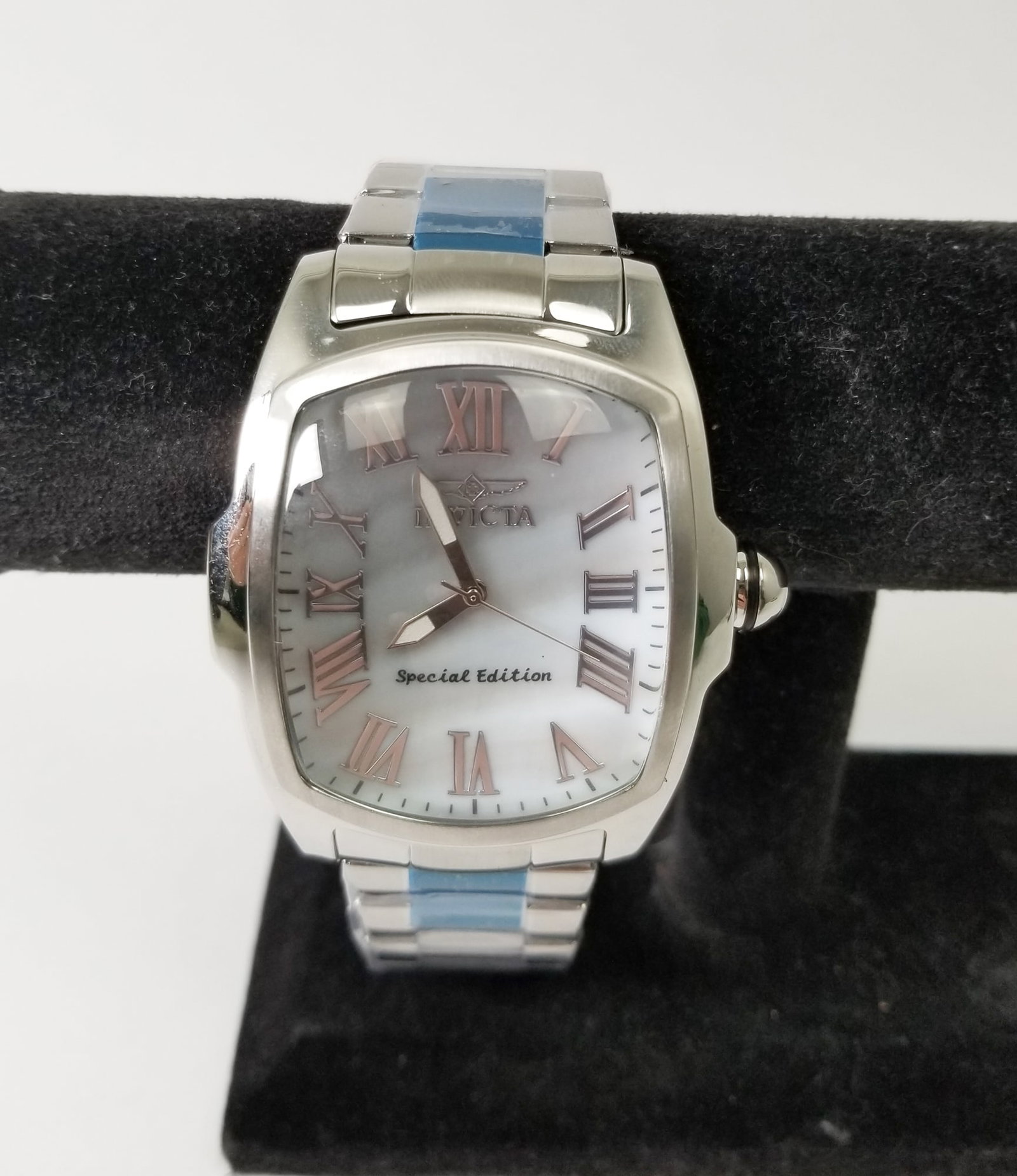 Invicta Lupah Men's Quartz Watch: Invicta Lupah Men's Quartz Watch, Model 15187 Literature Brooks Auction is not responsible for outbids. Questions? Call the office at (856) 694-2960 or email us directly at info@brooks.auction. ̶