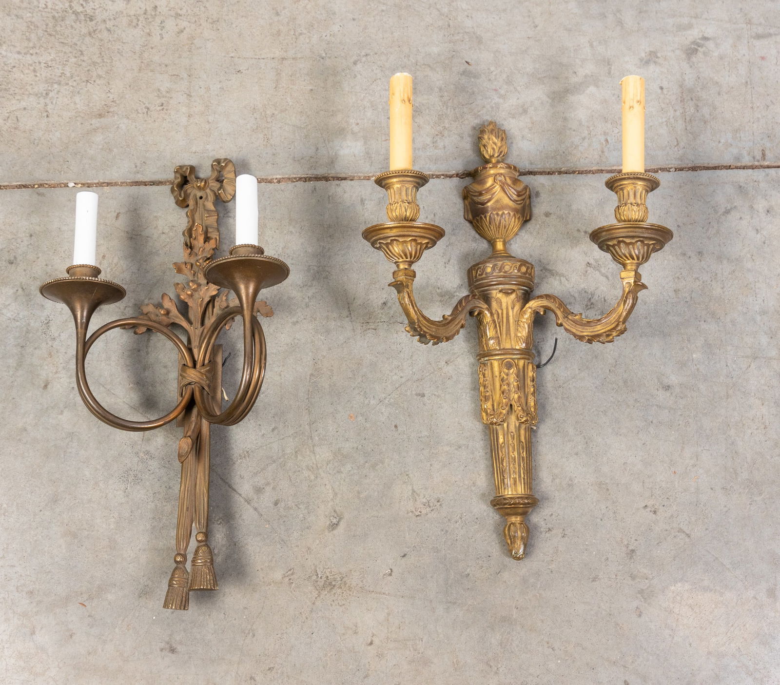 Two Vintage Brass Electric Wall Sconces (1 of 4)