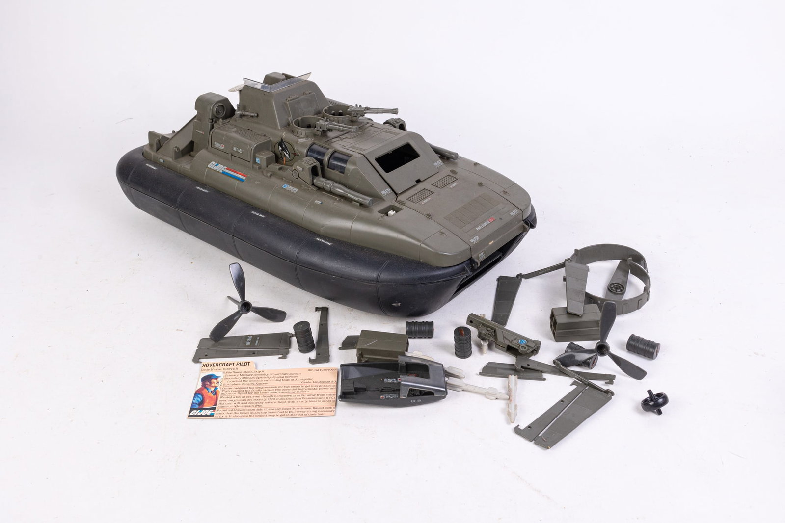 G.I. Joe ARAH Killer Whale Hovercraft 1984: G.I. Joe ARAH Killer Whale Hovercraft 1984 Size 7" x 12" x 12" Literature Brooks Auction is not responsible for outbids. Questions? Call the office at (856) 694-2960 or email us directly at info@bro