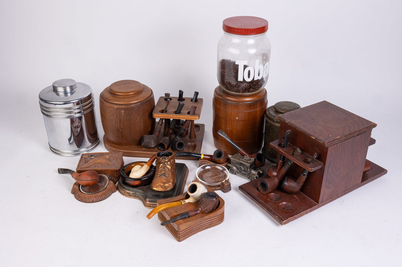 Vintage Humidors and Tobacco Pipes (1 of 6)