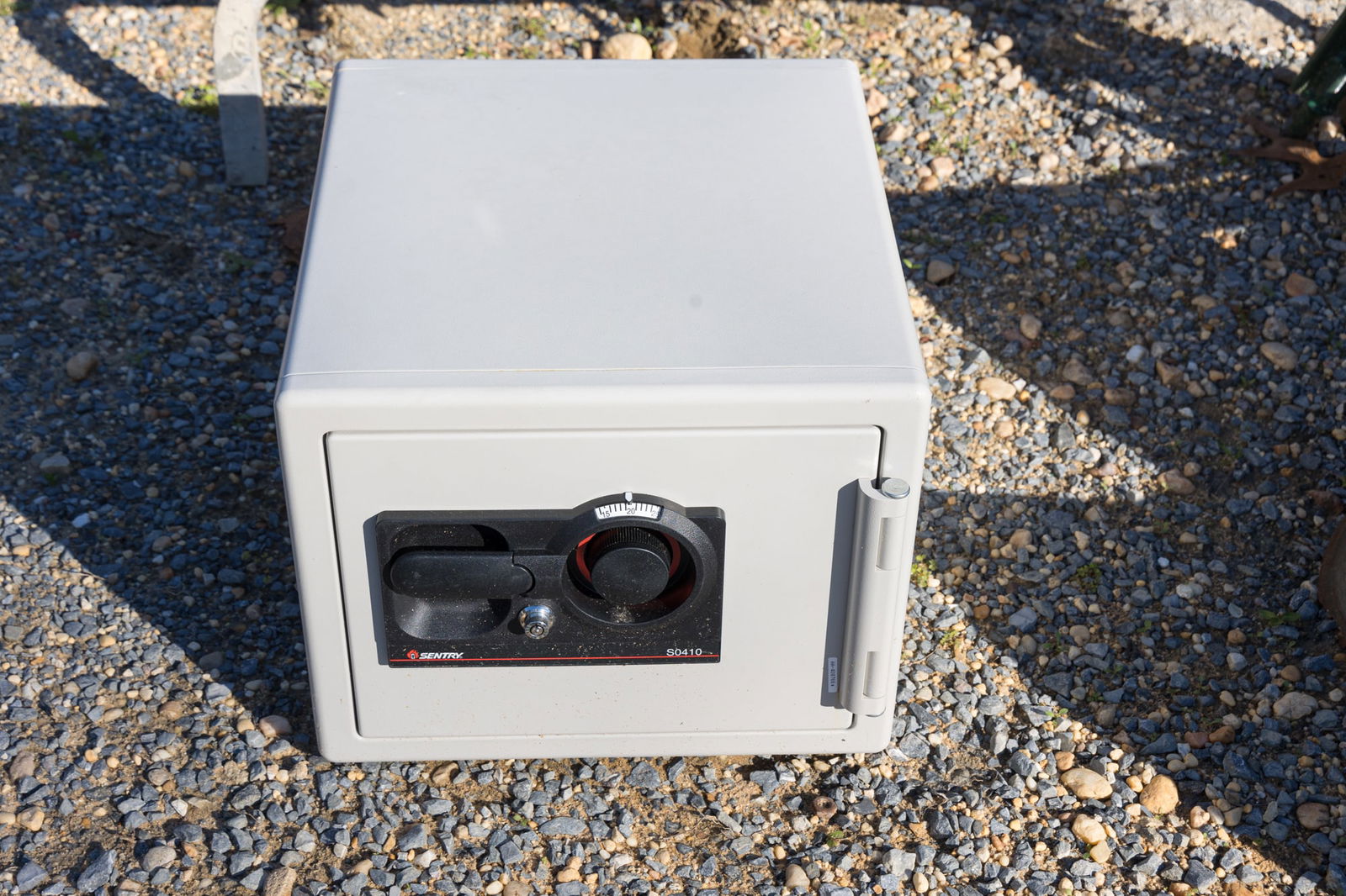Sentry Safe with Key and Combination Lock: Sentry Safe with Key and Combination Lock, model number S0410 Literature Brooks Auction is not responsible for outbids. Questions? Call the office at (856) 694-2960 or email us directly at info@brook