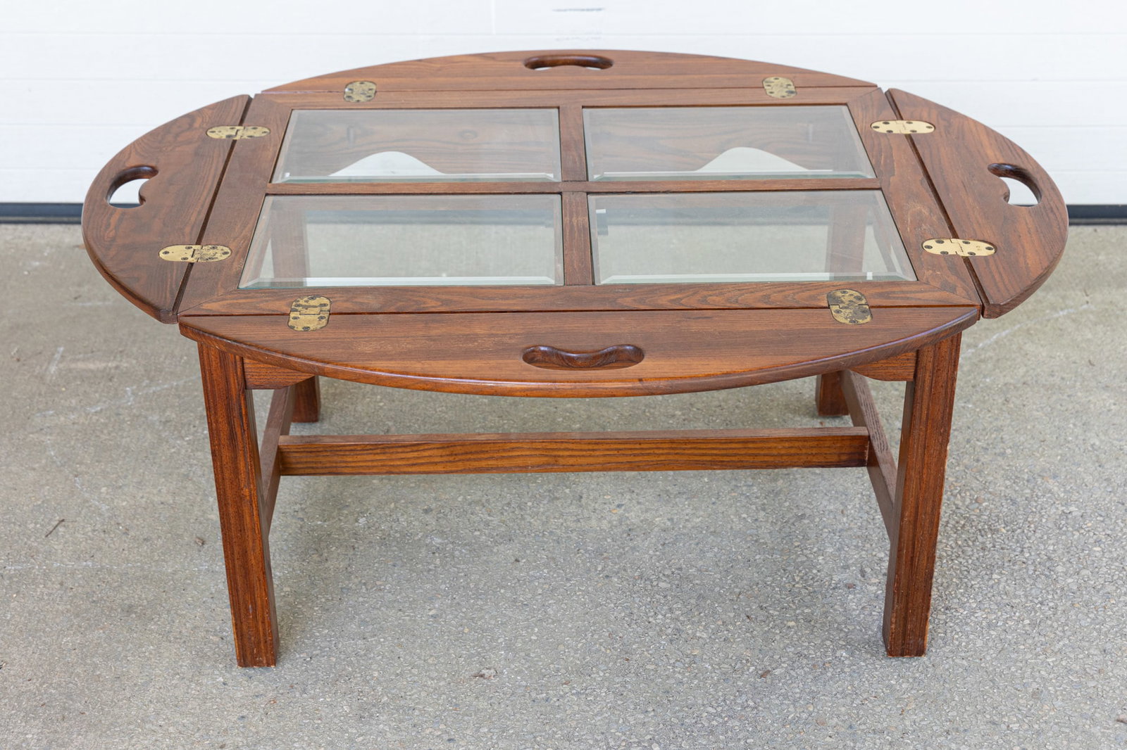 Vintage Chippendale Drop Leaf Butlers Table: Vintage Chippendale Drop Leaf Butlers Table Size 24" x 36" x 22" Literature Brooks Auction is not responsible for outbids. Questions? Call the office at (856) 694-2960 or email us directly at info@b