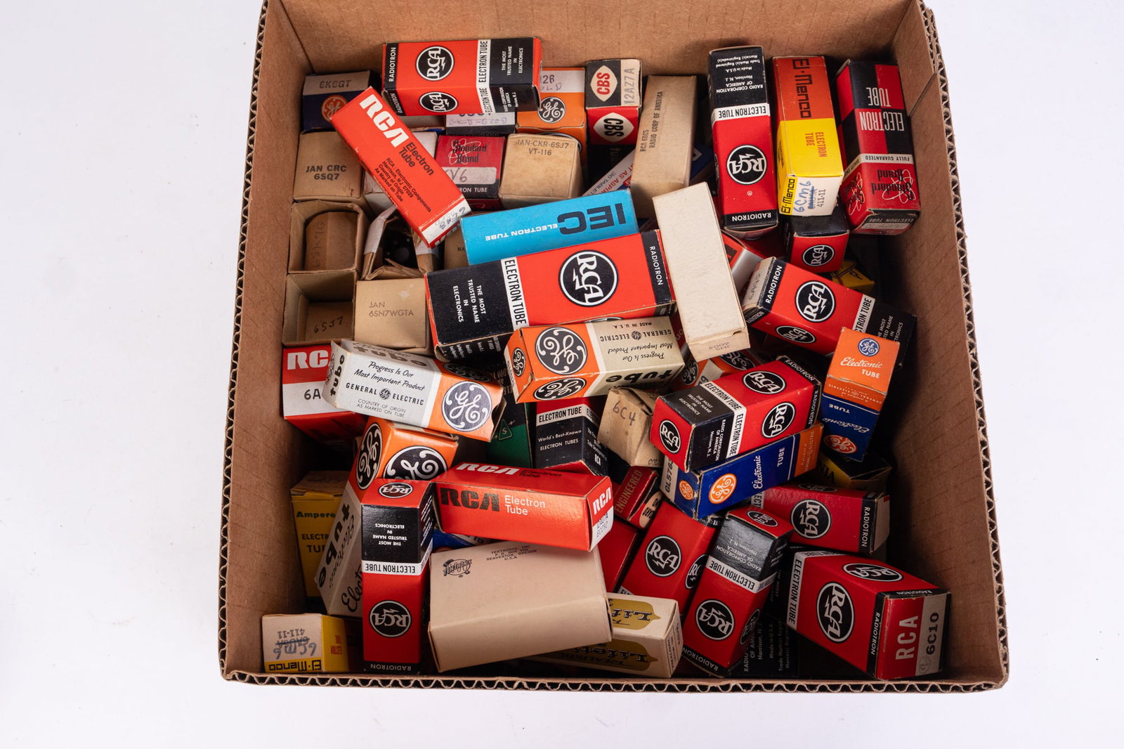 Large Collection of Vacuum Radio Tubes, Assorted Sizes and Types (1 of 7)