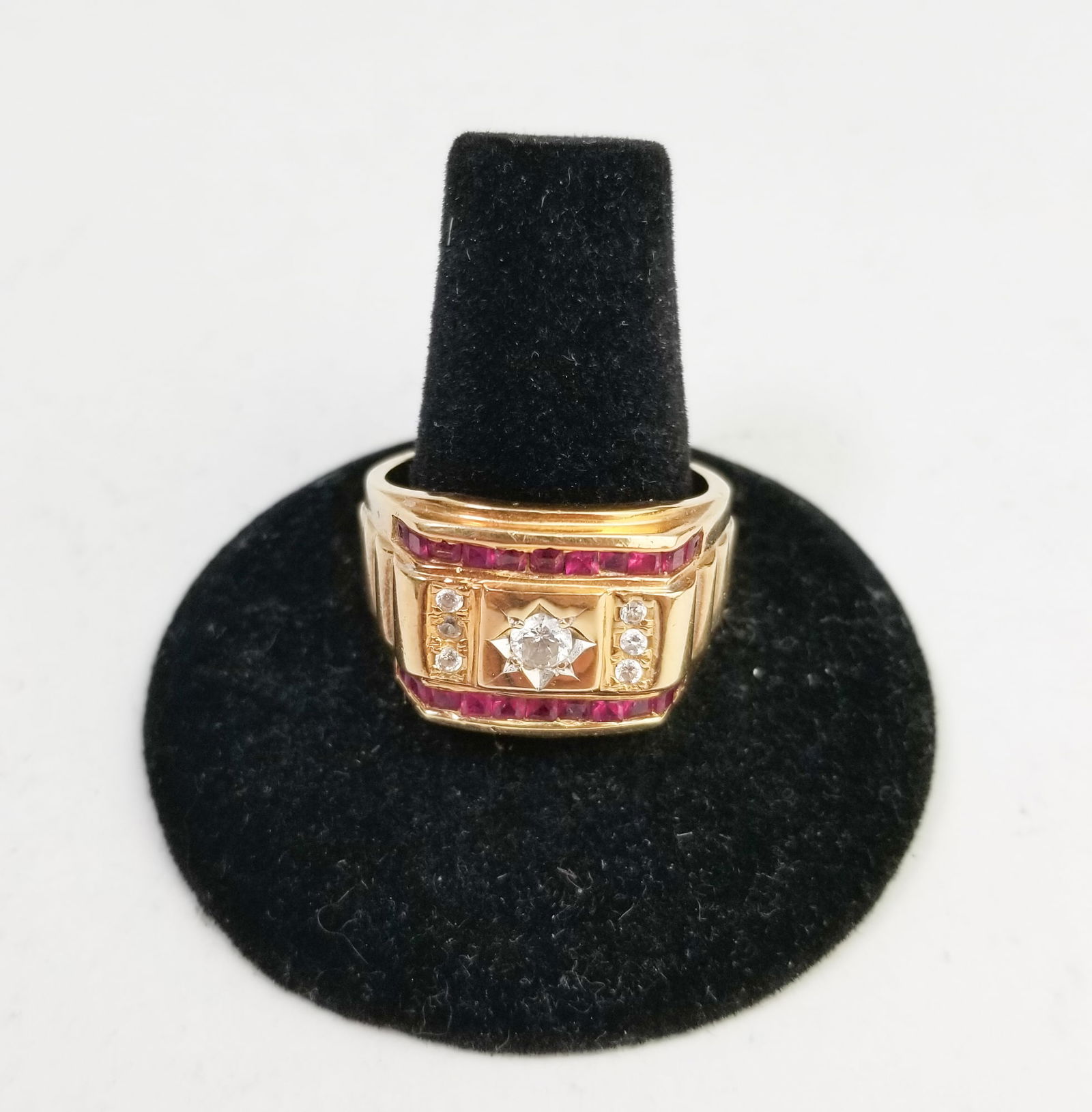 14KY Gold Ring (1 of 6)