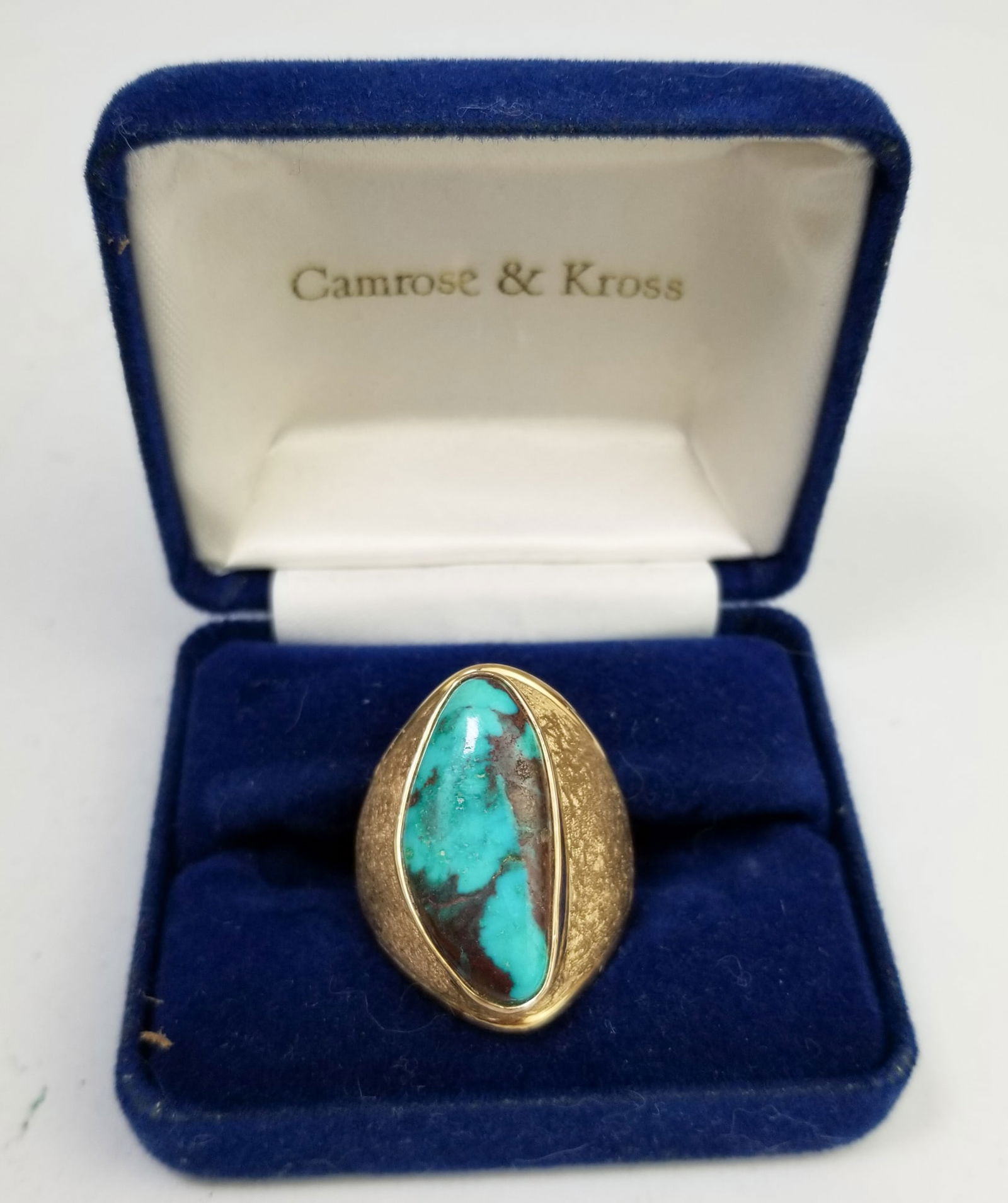 14KY Gold Ring (1 of 6)