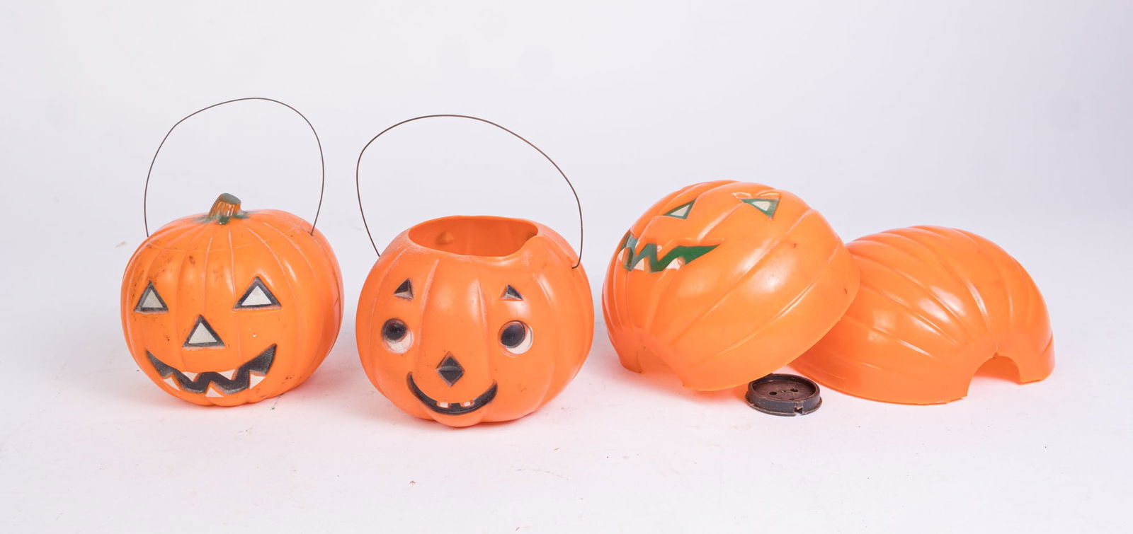 Assorted Vintage Plastic Jack o Lanterns (1 of 6)