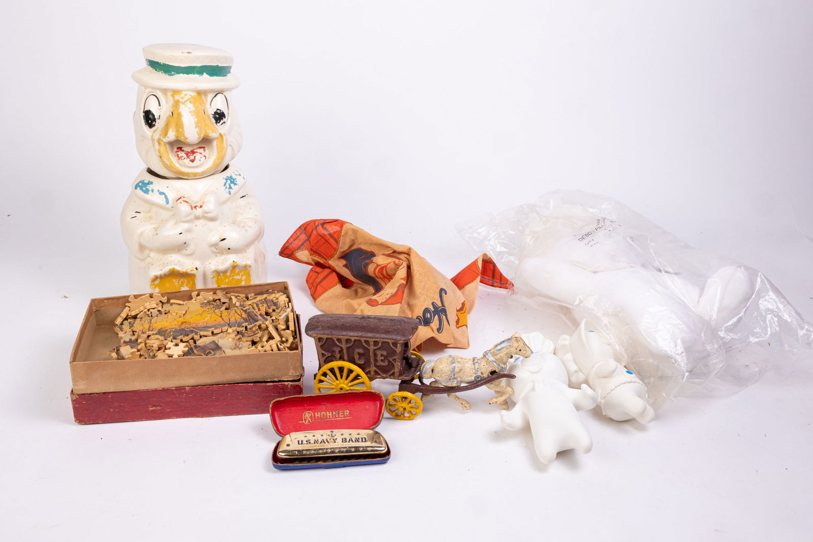 Lot of Vintage Toys (1 of 8)