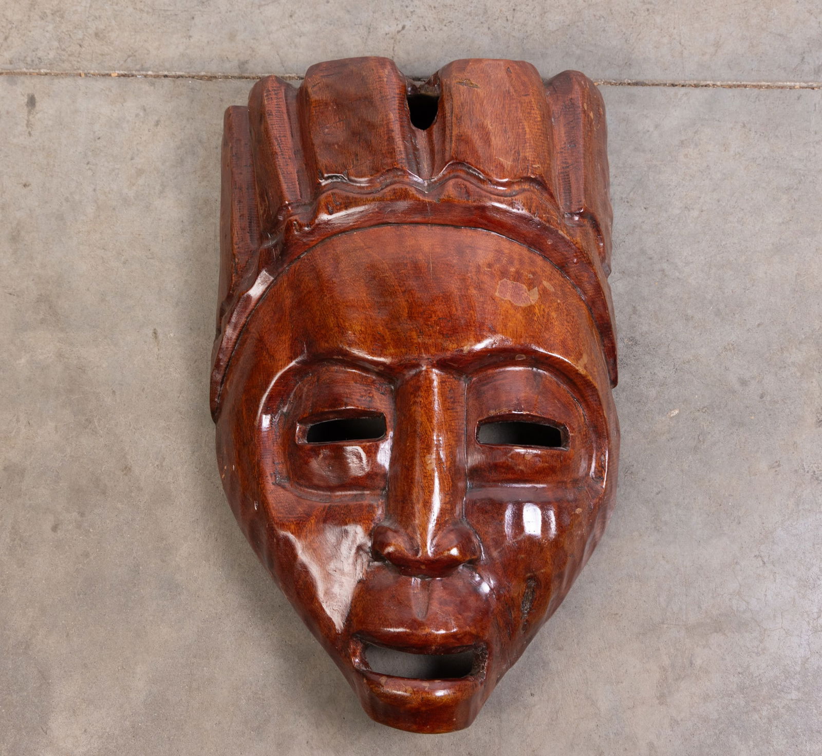 Large Wall Mounted Decorative Tiki Head (1 of 5)