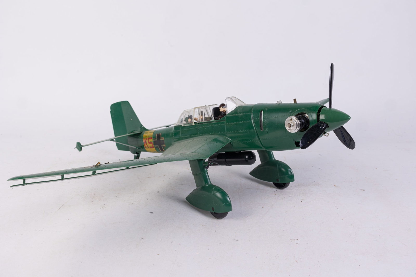 Cox Thimble Drome "Stuka" Vintage Model Airplane (1 of 7)