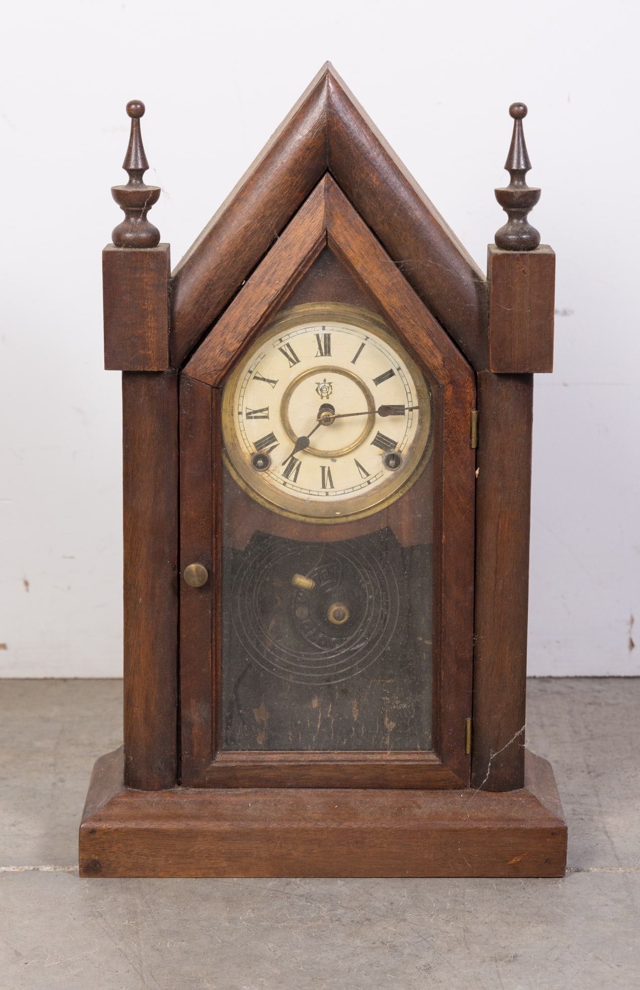 Antique Victorian Mantle Clock (1 of 3)