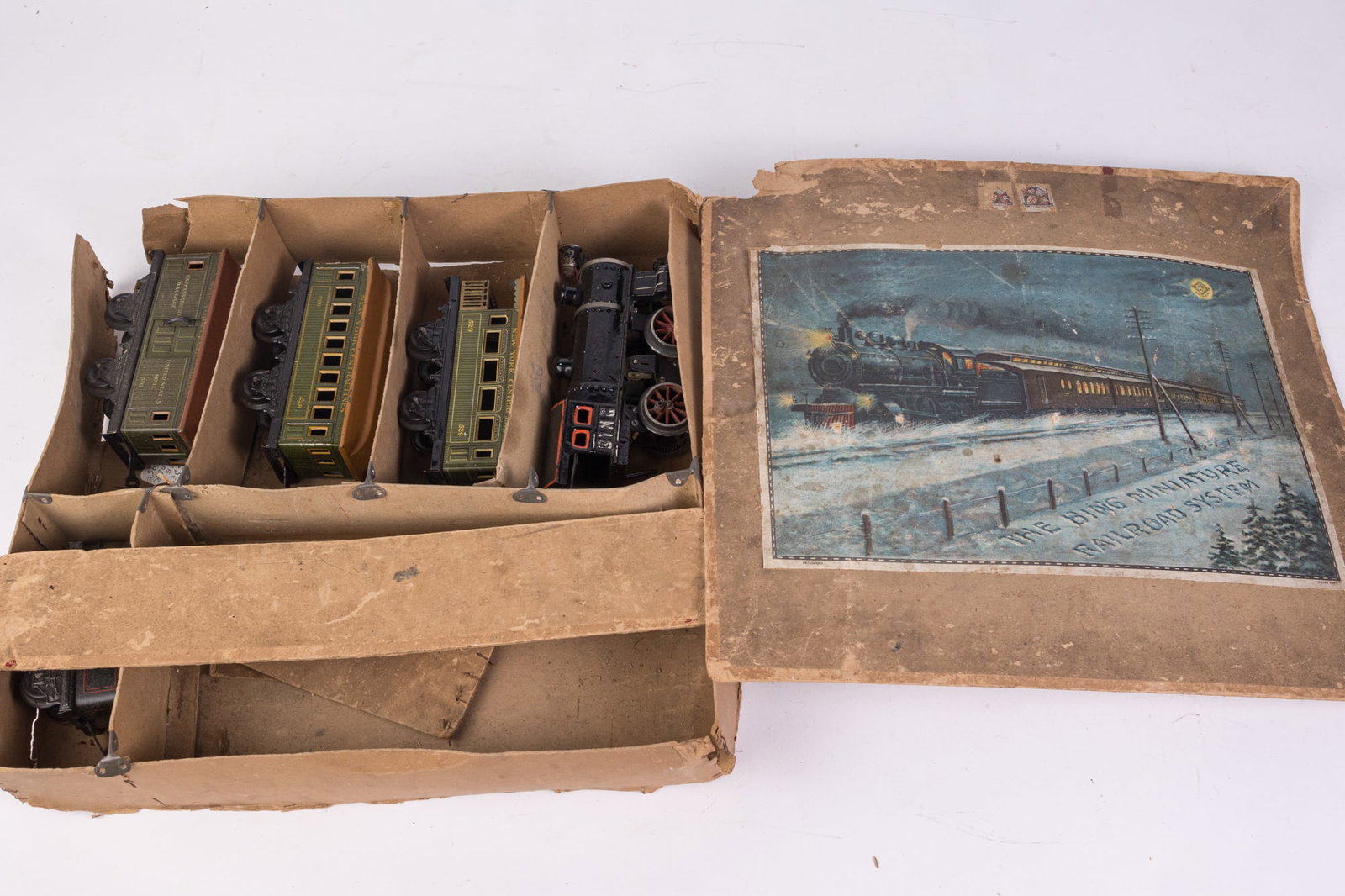 German Bing O Gauge Cast Iron Electric Locomotive Set In Original Box 529 Passenger Cars (1 of 8)