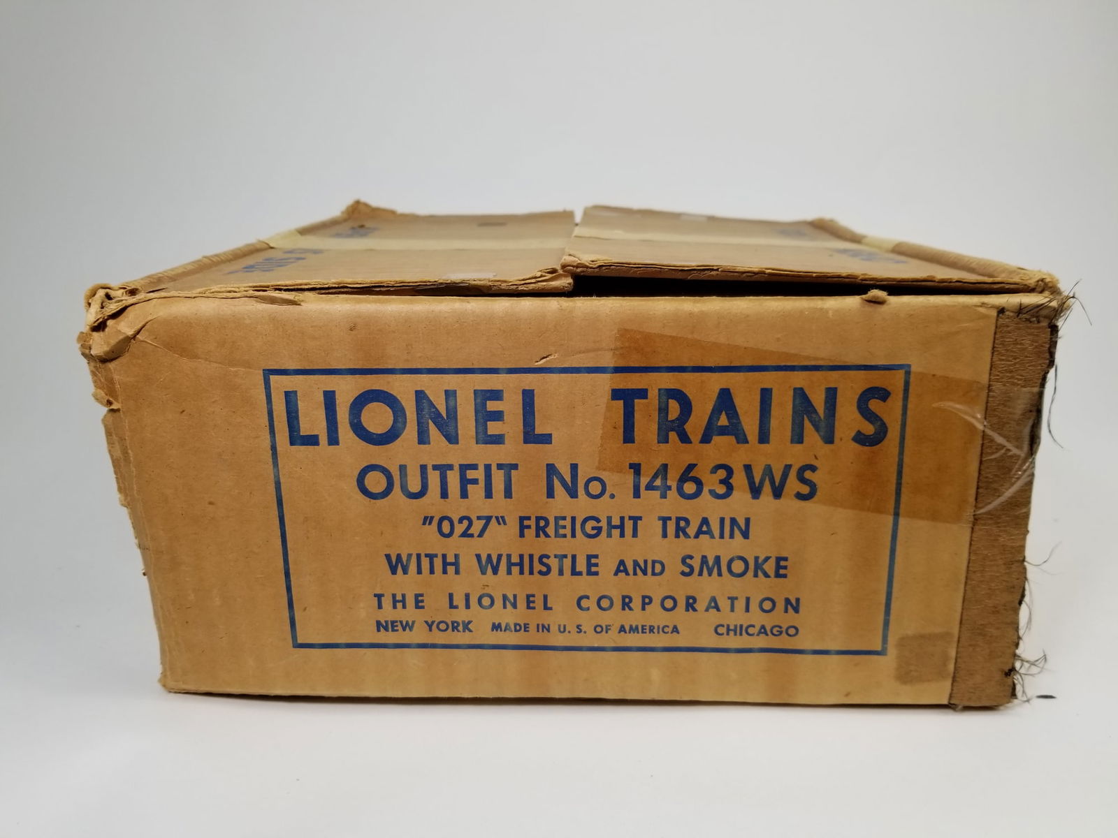Lionel Trains Outfit No. 1463WS in Original Box (1 of 19)
