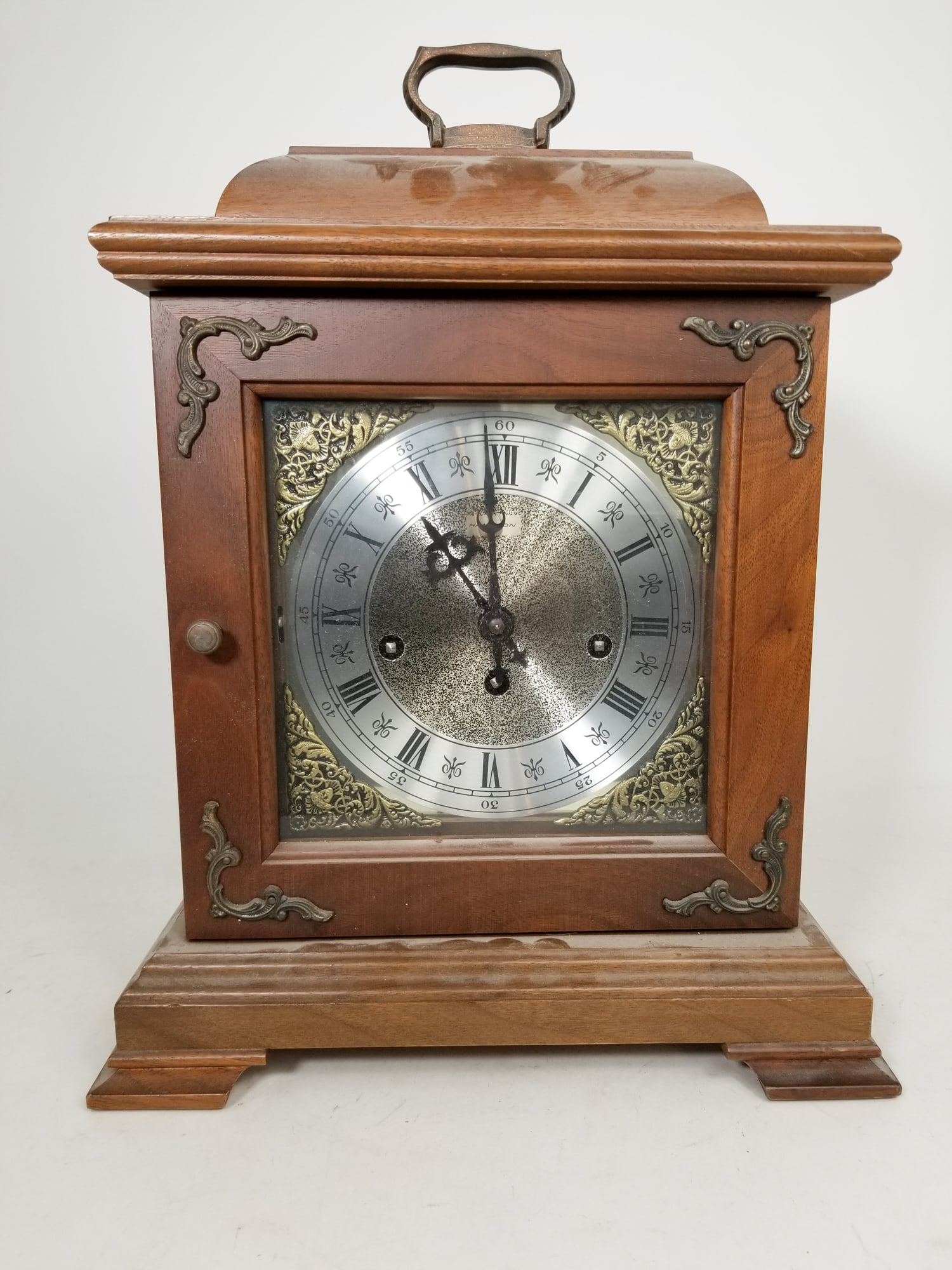 Vintage Hamilton Mantel Clock: Vintage Hamilton Mantel Clock Literature Brooks Auction is not responsible for outbids. Questions? Call the office at (856) 694-2960 or email us directly at info@brooks.auction. • Please read d