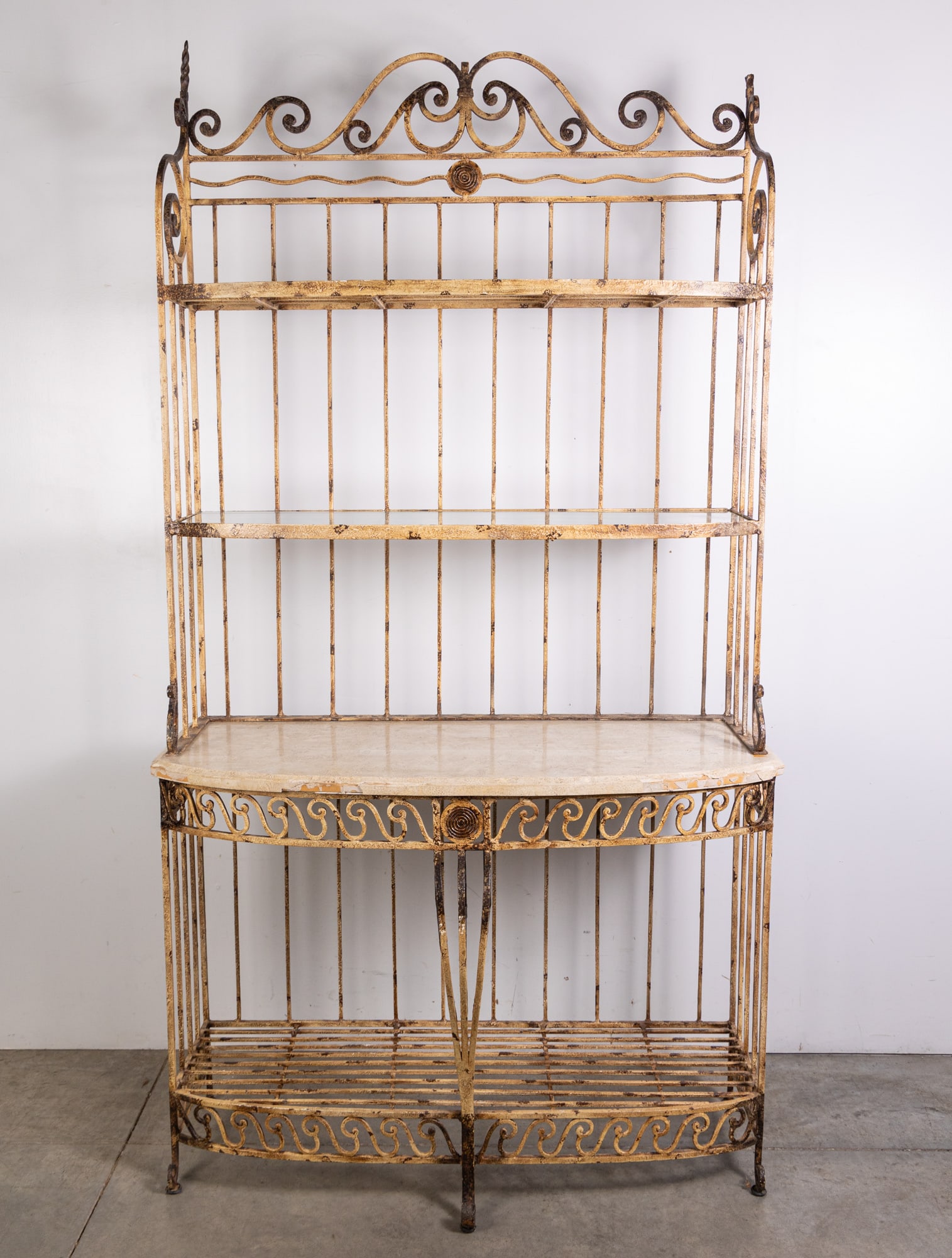 Rustic Wrought Iron Baker's Rack (1 of 5)