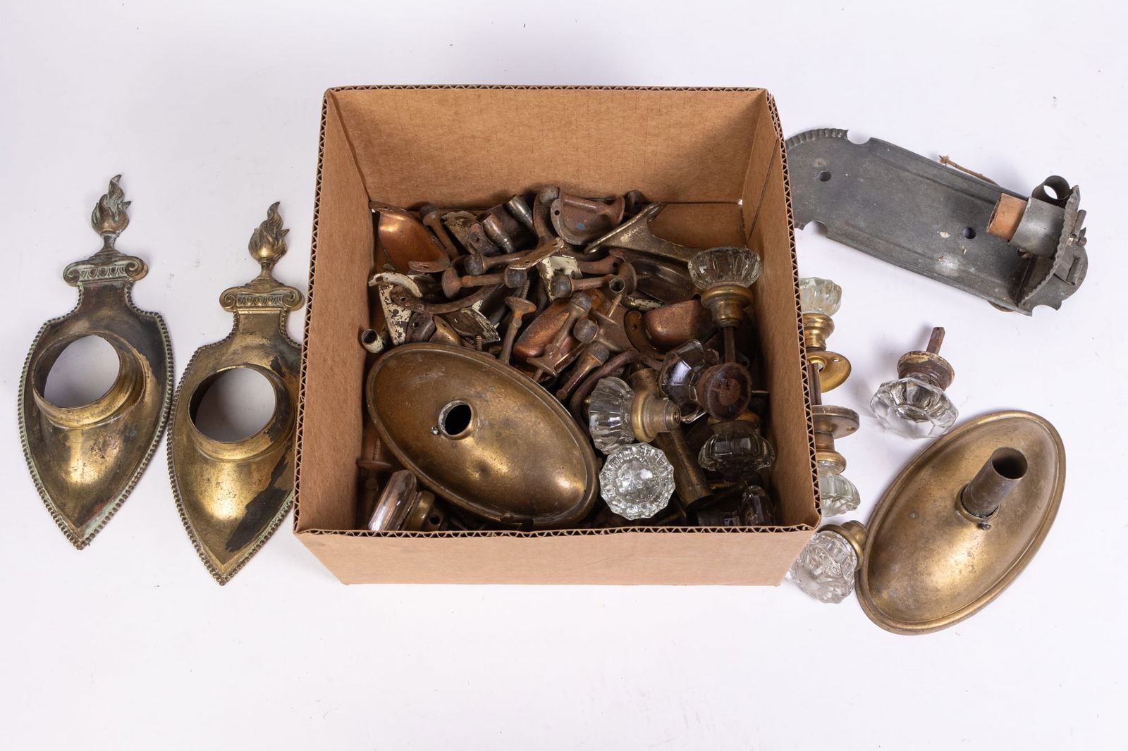 Antique & Vintage Hardware Assortment: Antique & Vintage Hardware Assortment Size 7" x 12" x 12" Literature Brooks Auction is not responsible for outbids. Questions? Call the office at (856) 694-2960 or email us directly at info@brooks.a