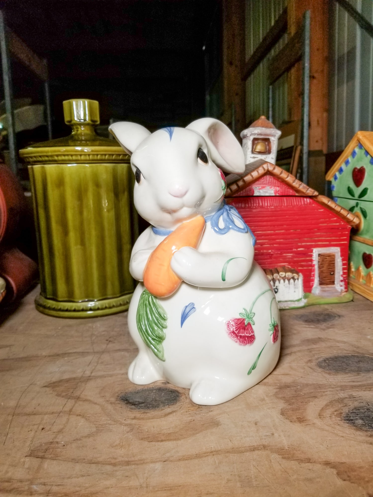 Lenox Poppies on Blue Bunny Cookie Jar: Lenox Poppies on Blue Bunny Cookie Jar Size 9.5" Literature Brooks Auction is not responsible for outbids. Questions? Call the office at (856) 694-2960 or email us directly at info@brooks.auction.