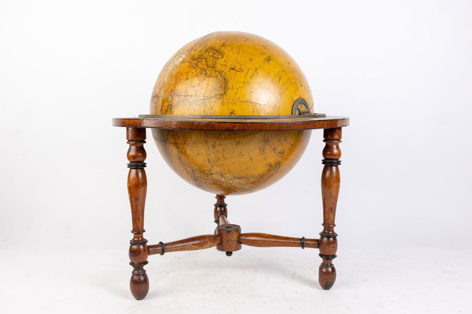 Newton's New and Improved Terrestrial Table Top Globe (1 of 10)
